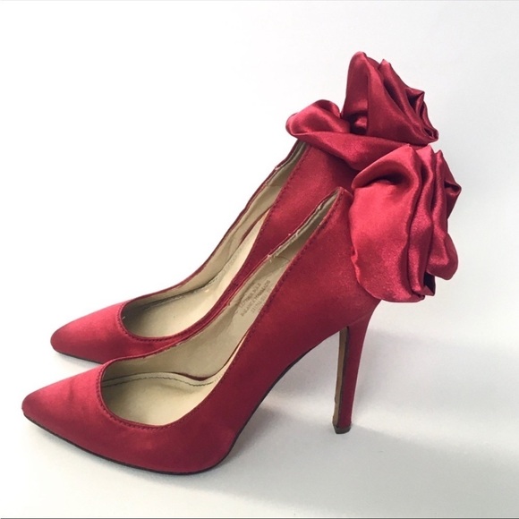 🍀3/$30 Colin Stuart Magenta Satin Rose Stilettos pointed toe heel pump size 6.5 - Picture 3 of 10